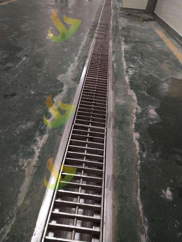 工厂车间使用成品排水沟安装注意事项